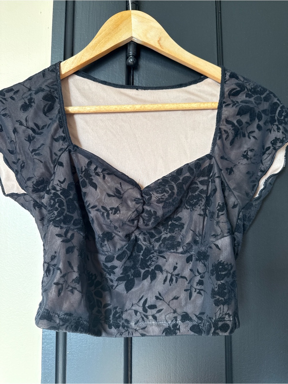 Brandy Melville Black Floral Sheer Knot Crop Top